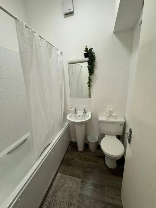 City Center Gem- Flat For 6 In Sheffield Gs404 Экстерьер фото